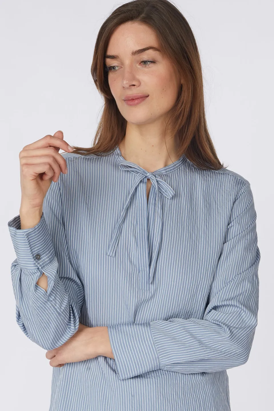 Chemise Casual Fit Stand Up Collar Long Sleeve