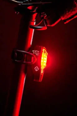 Éclairage Vélo Ktv Pro+ Ai Alert Rear