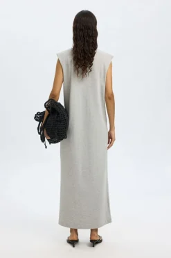 Robe Halley Shoulderpad