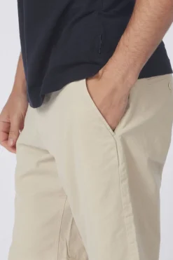 Short 623038415000