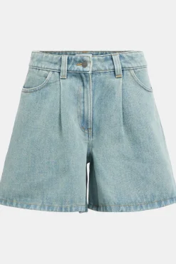 Short Nelly