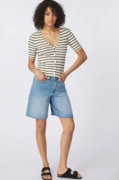 Short Sage Bermudas