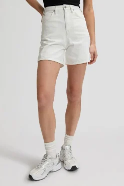 Short Stella Short