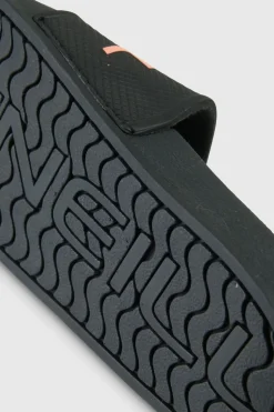 Tongs O'Neill Logo